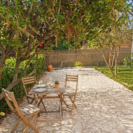 Sunny Coast Corfu Apartamento *